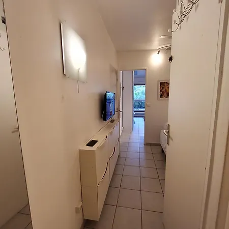 Apartment Moderne F1 Situation Ideal Antibes